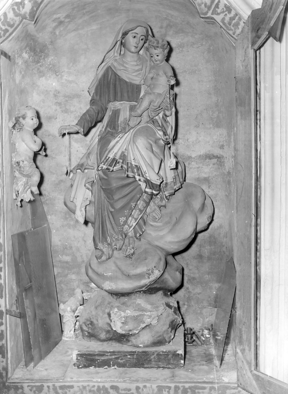Madonna del Carmelo (statua, opera isolata) - bottega Italia meridionale (fine/inizio secc. XVIII/ XIX)