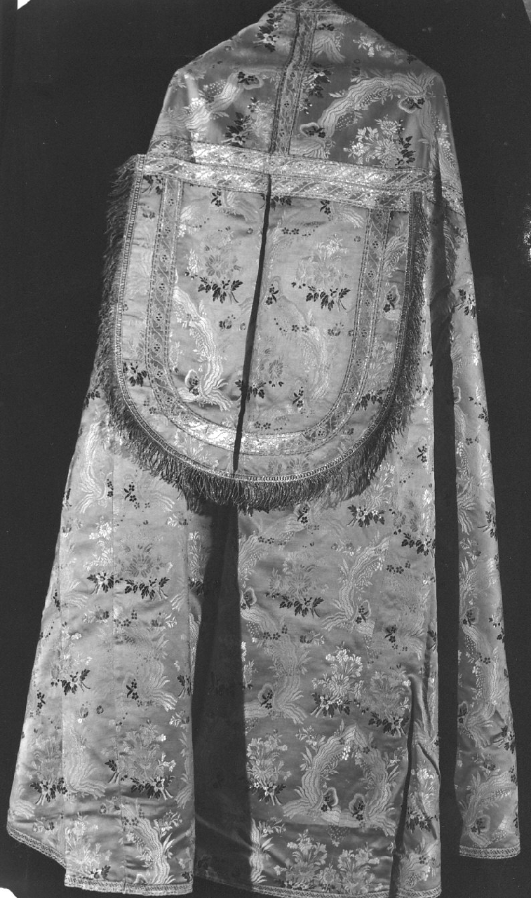 piviale, opera isolata - manifattura calabrese (fine/inizio secc. XIX/ XX)