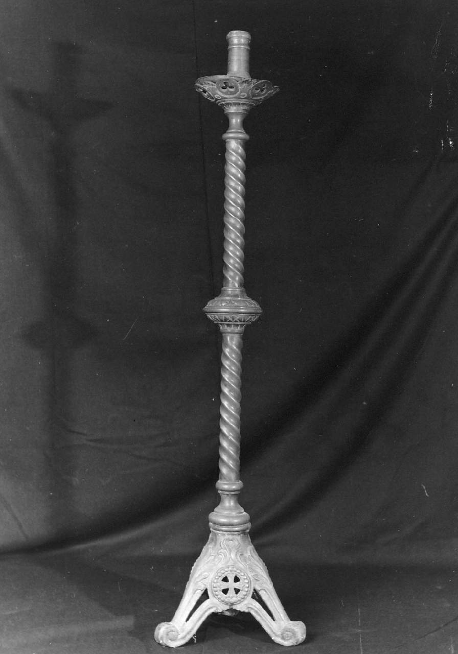 candeliere d'altare, opera isolata - bottega Italia meridionale (sec. XX)