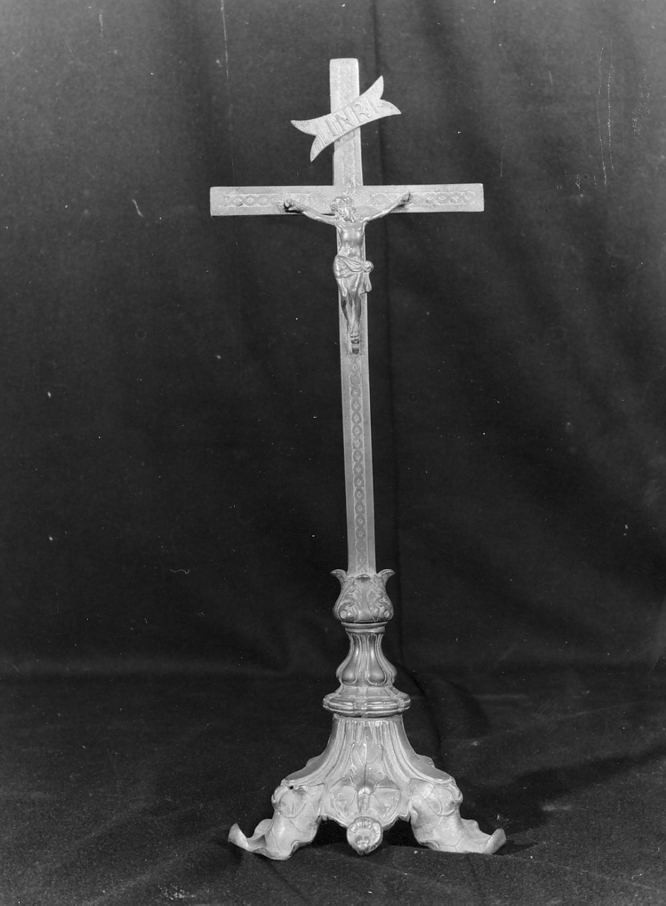 croce d'altare, opera isolata - bottega calabrese (sec. XIX)