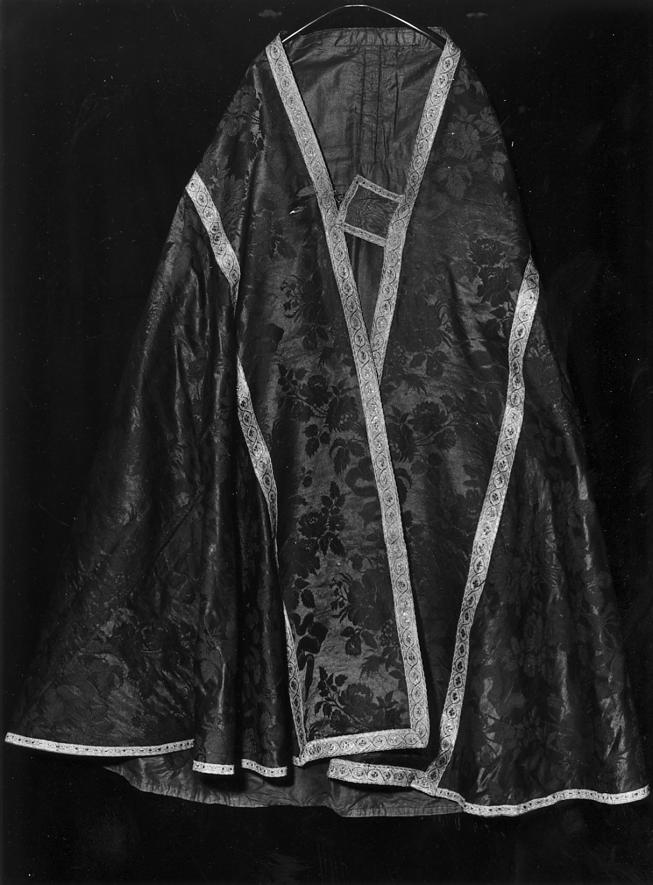 piviale, opera isolata - manifattura calabrese (inizio sec. XX)