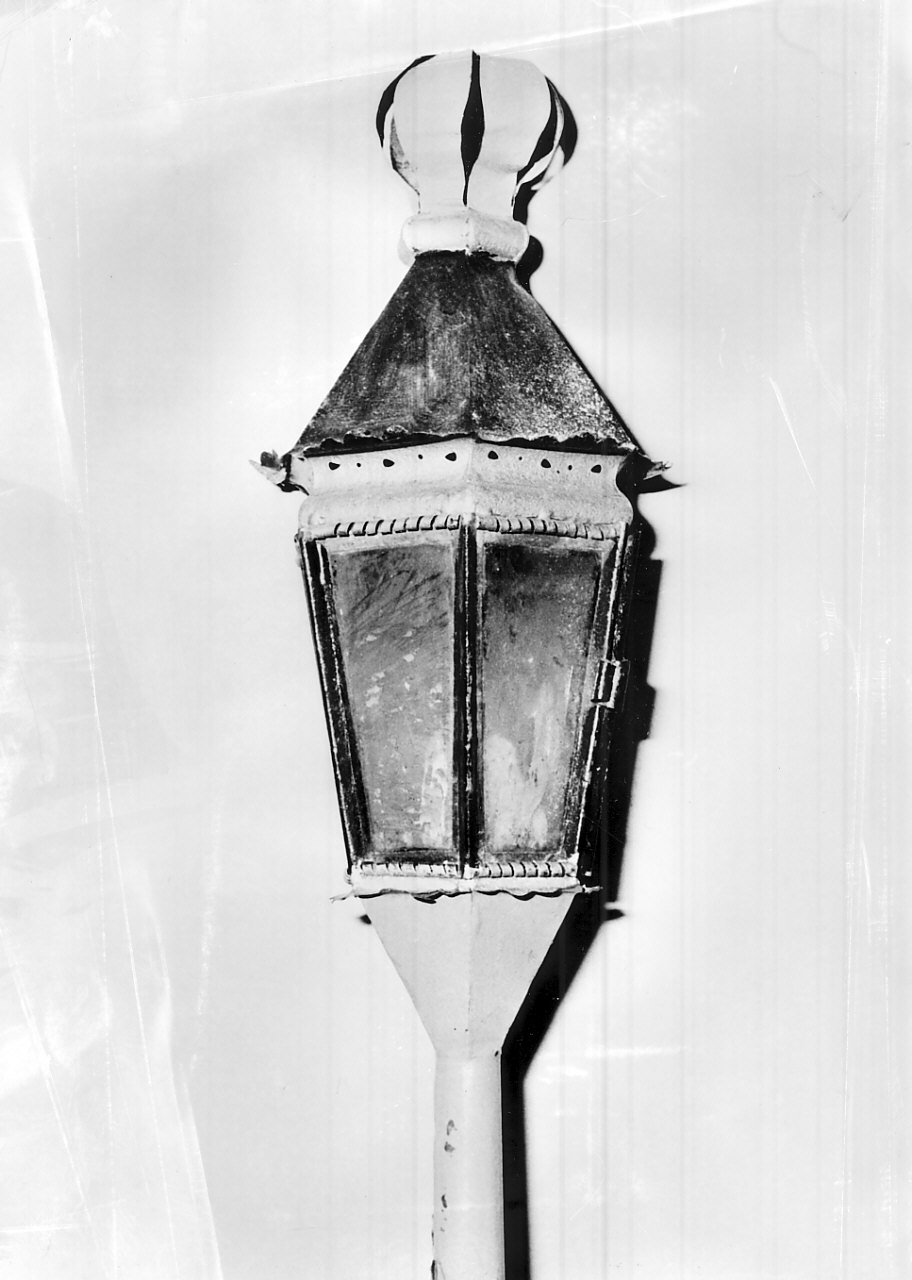 lanterna processionale, serie - bottega Italia meridionale (sec. XIX)