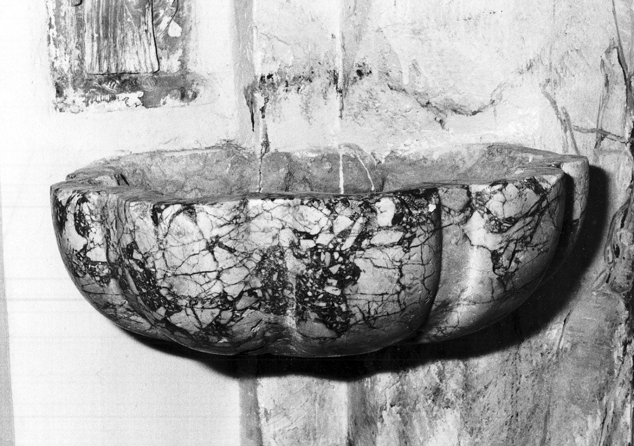 acquasantiera pensile - bottega Italia meridionale (sec. XVIII)