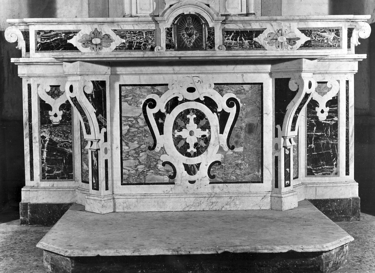 altare - bottega serrese (sec. XVIII)