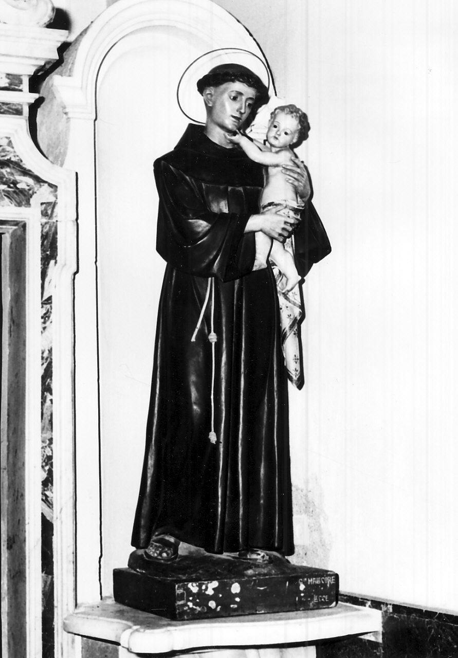 Sant'Antonio da Padova con il bambino (statua) di Malecore Giuseppe (sec. XIX, sec. XX)