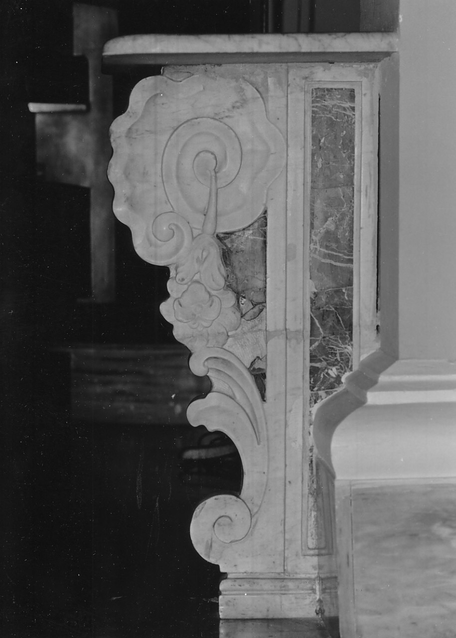 mensola, serie - bottega calabrese (sec. XVIII)