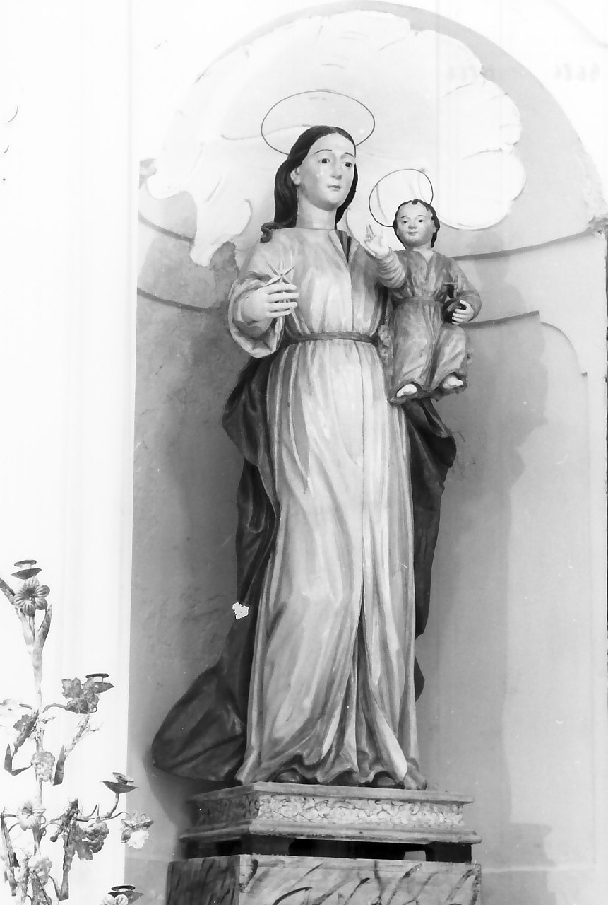 Madonna con Bambino (statua, opera isolata) - bottega calabrese (sec. XIX)