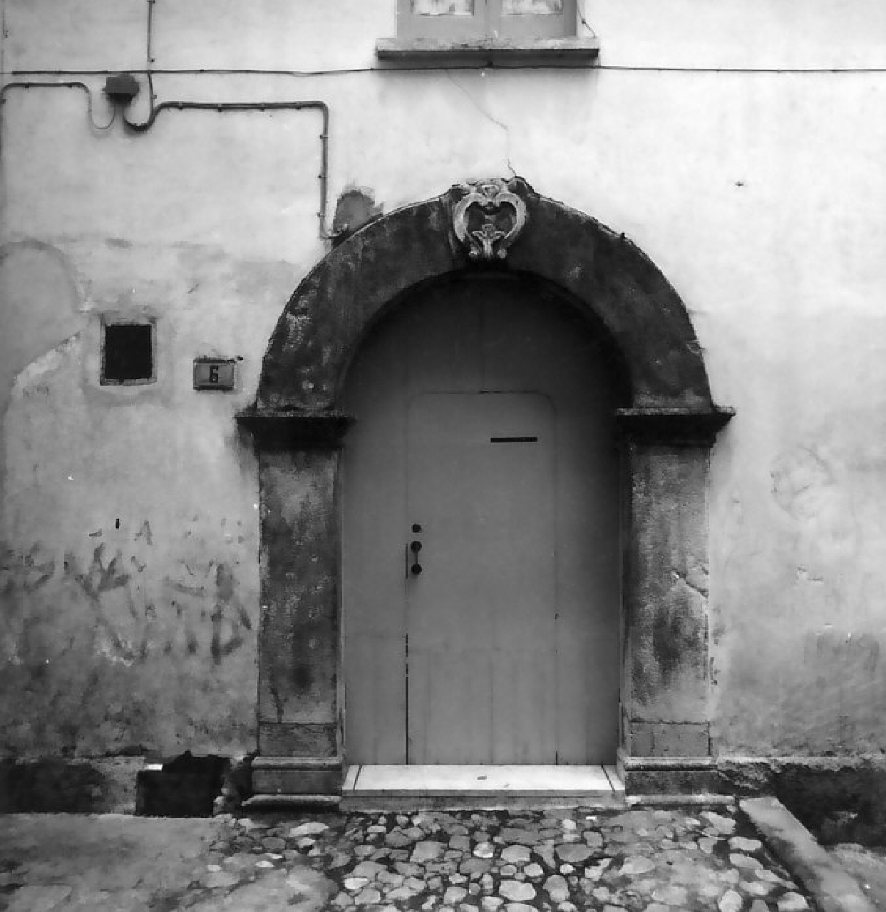 portale, opera isolata - bottega calabrese (sec. XVIII)