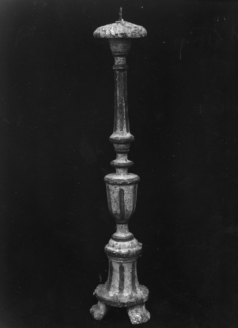 candeliere d'altare, serie - bottega calabrese (fine/inizio secc. XVIII/ XIX)