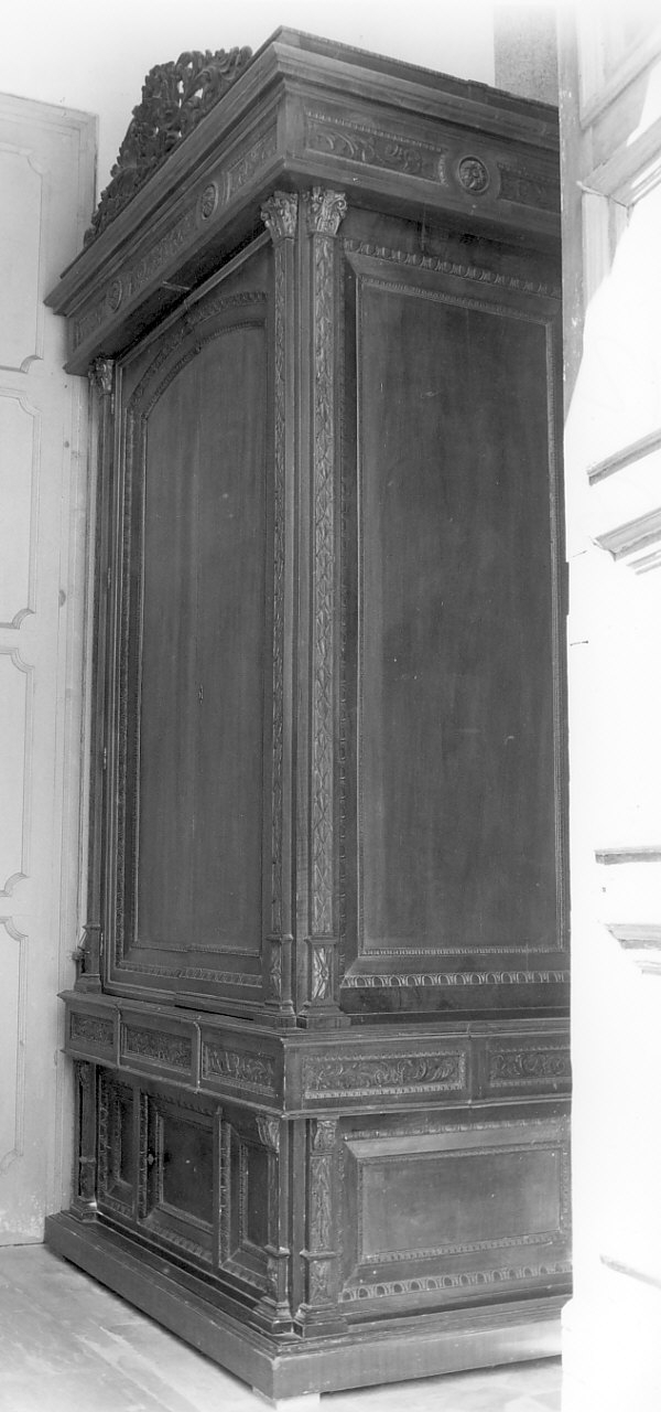 armadio, opera isolata - bottega calabrese (fine sec. XIX)