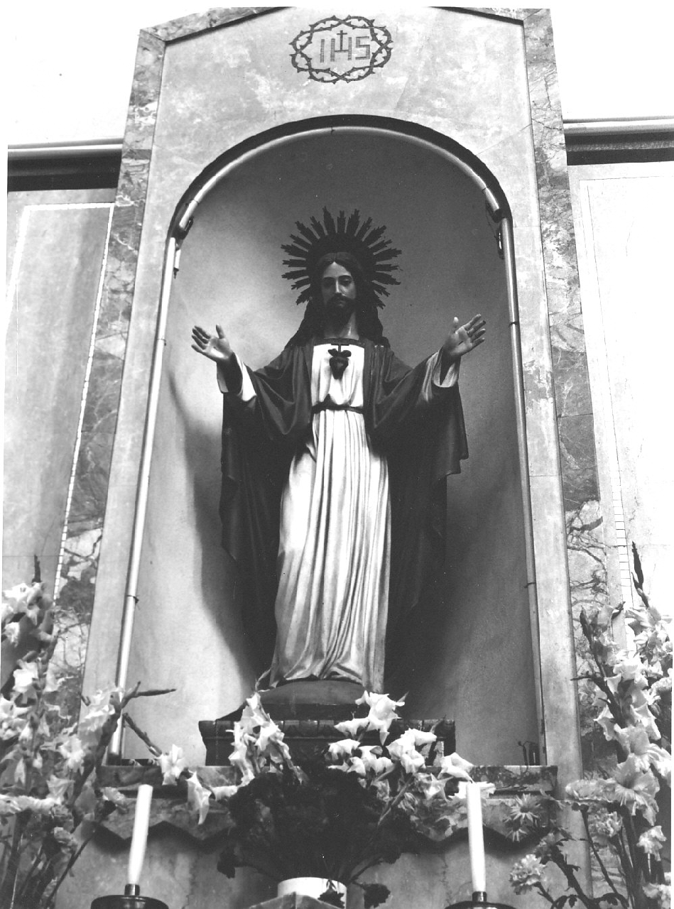 Sacro Cuore di Gesù (statua) di Malecore Giuseppe (inizio sec. XX)