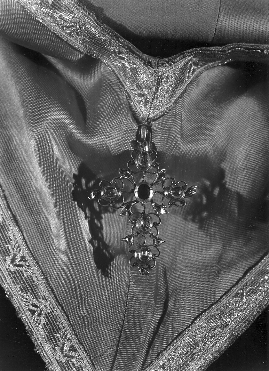 croce (emblema di confraternita, opera isolata) - bottega Italia meridionale (sec. XIX)