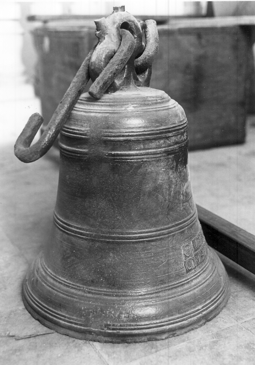 campana, opera isolata - bottega Italia meridionale (sec. XIX)