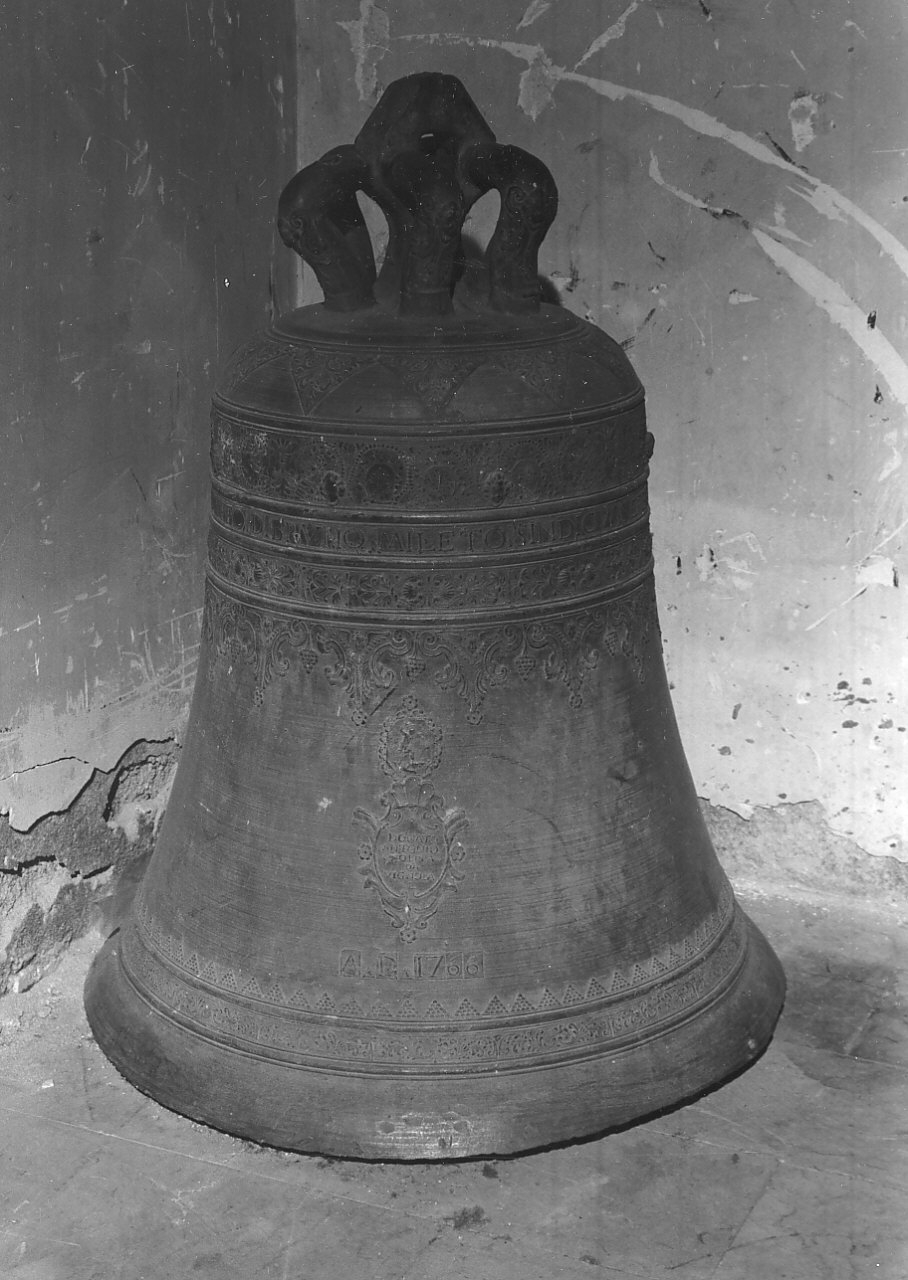 campana, opera isolata - bottega Italia meridionale (sec. XVIII)