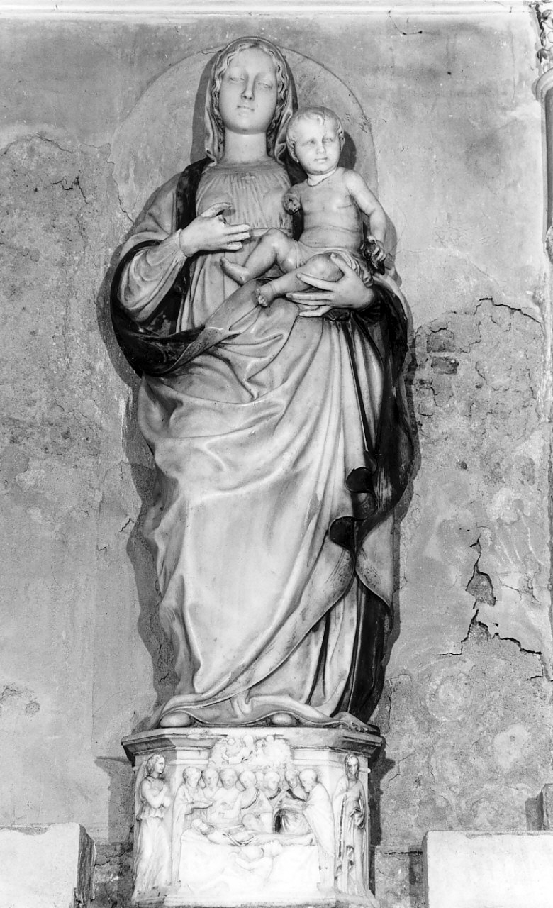 Madonna degli Angeli, Madonna con Bambino (statua, opera isolata) di Gagini Antonello (seconda metà sec. XV)