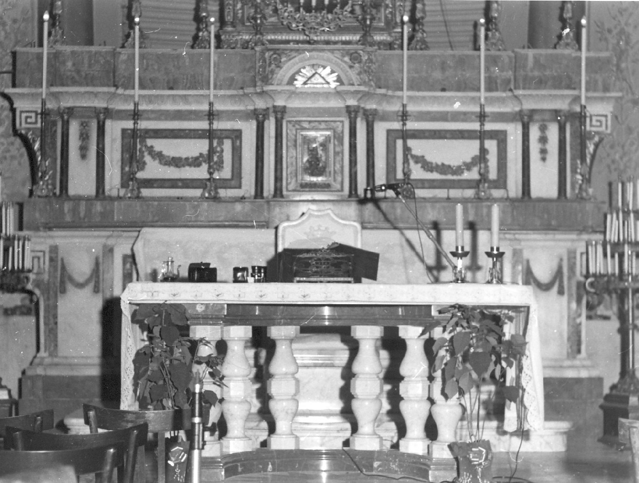 altare maggiore di Amato Antonino (sec. XIX)