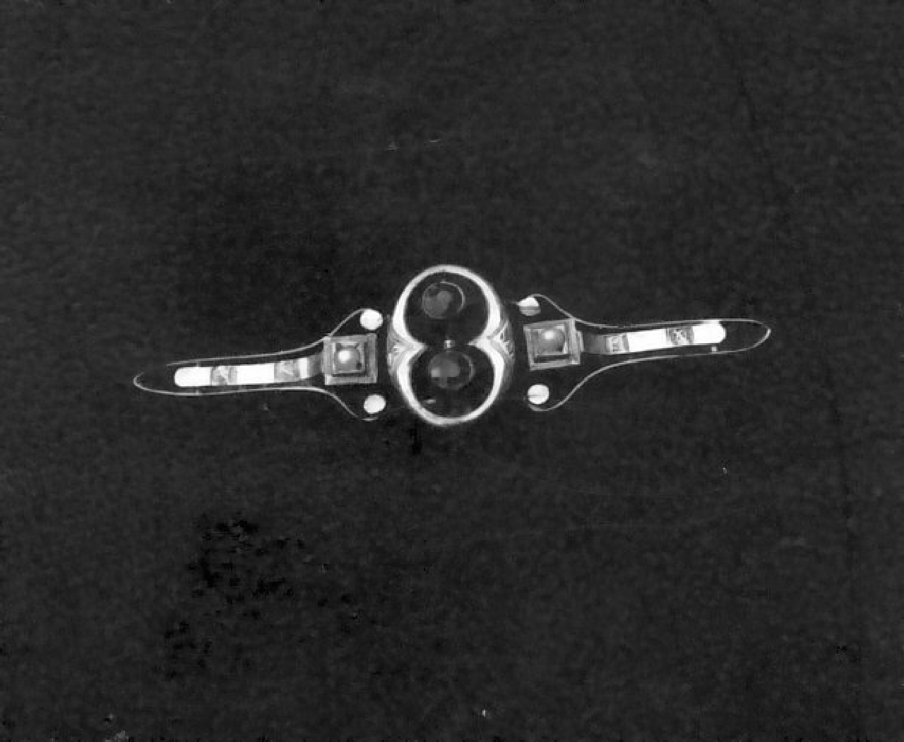 spilla - bottega Italia meridionale (fine/inizio secc. XIX/ XX)