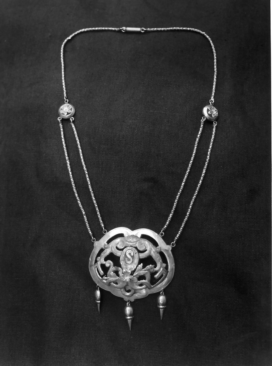 collana - bottega Italia meridionale (fine sec. XIX)