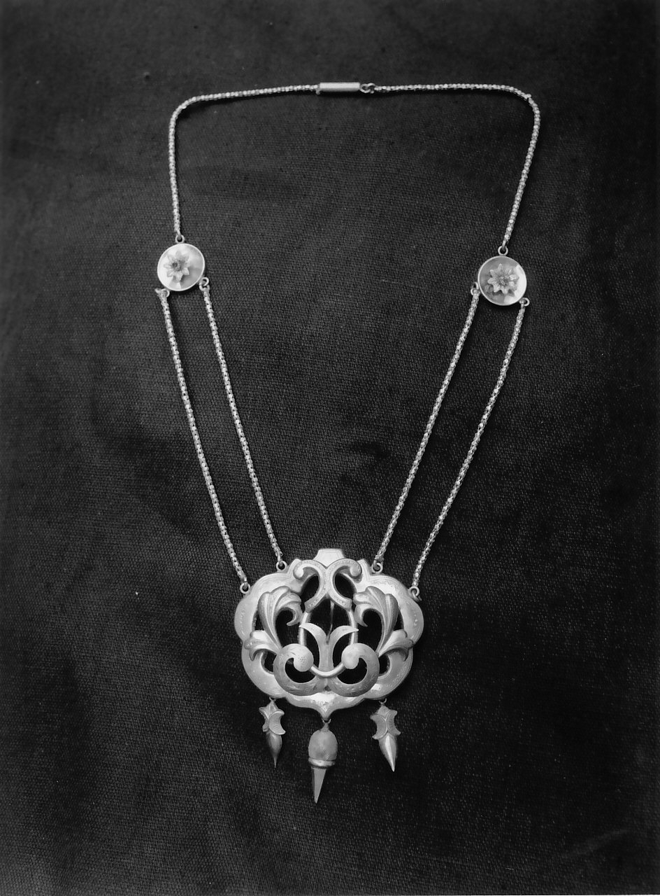 collana - bottega Italia meridionale (fine sec. XIX)