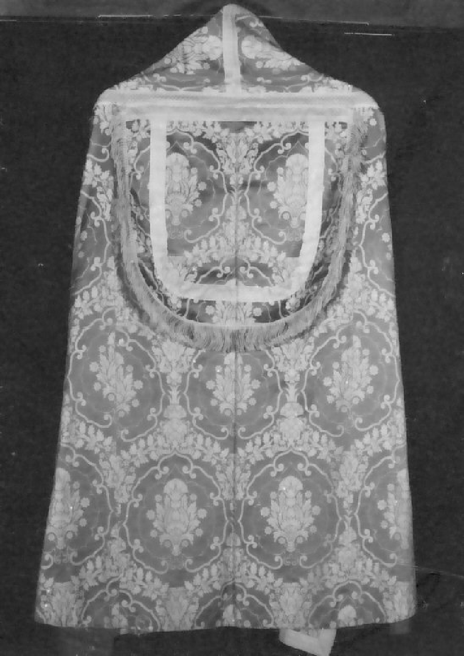 piviale - manifattura Italia meridionale (sec. XIX)