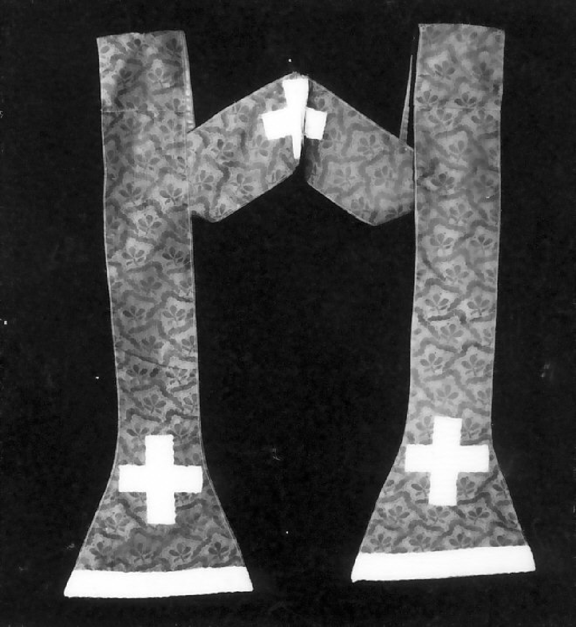 stola, elemento d'insieme - manifattura Italia meridionale (seconda metà sec. XIX)