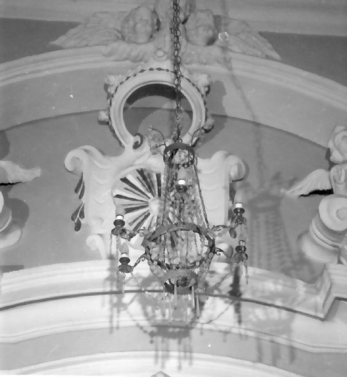 lampadario - bottega Italia meridionale (sec. XIX)