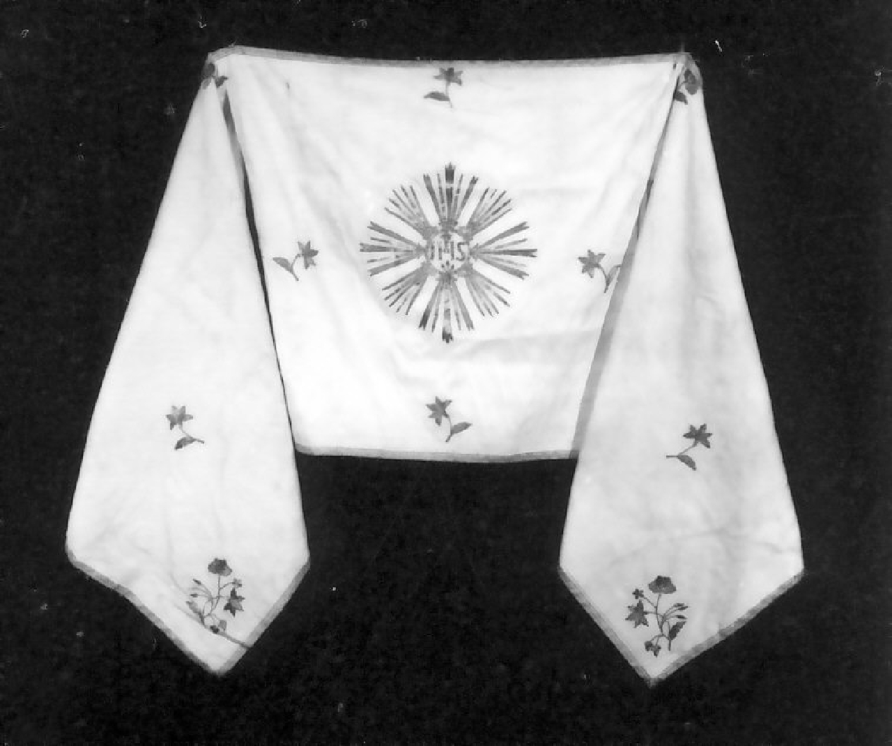 velo omerale - manifattura Italia meridionale (sec. XIX)