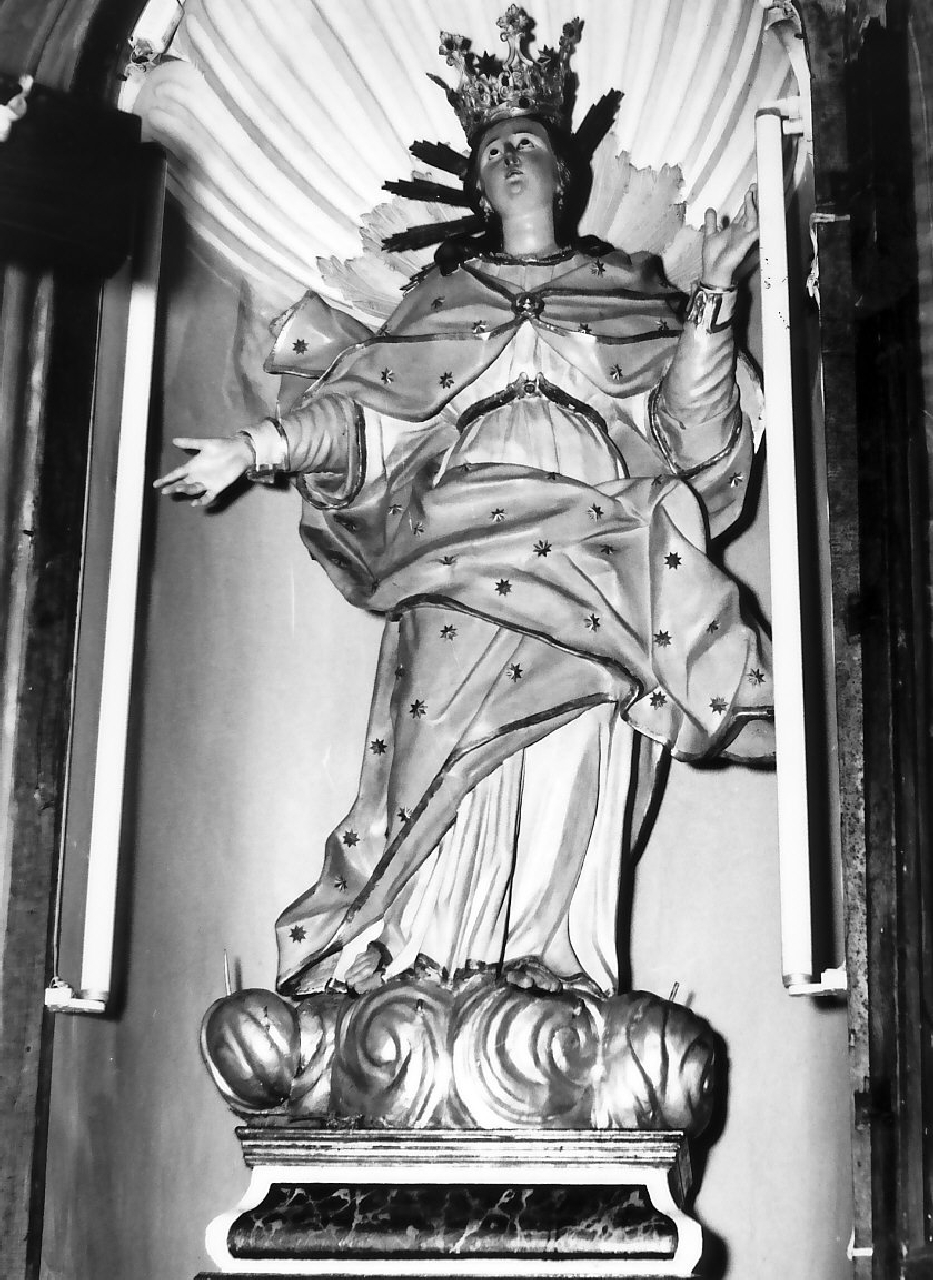 Madonna Assunta (statua, opera isolata) - bottega Italia meridionale (sec. XVIII)