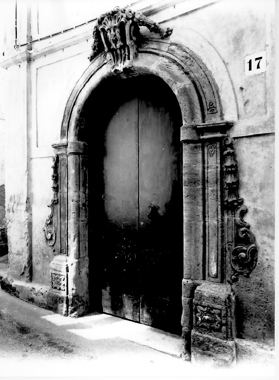 portale, opera isolata - bottega calabrese (sec. XIX)