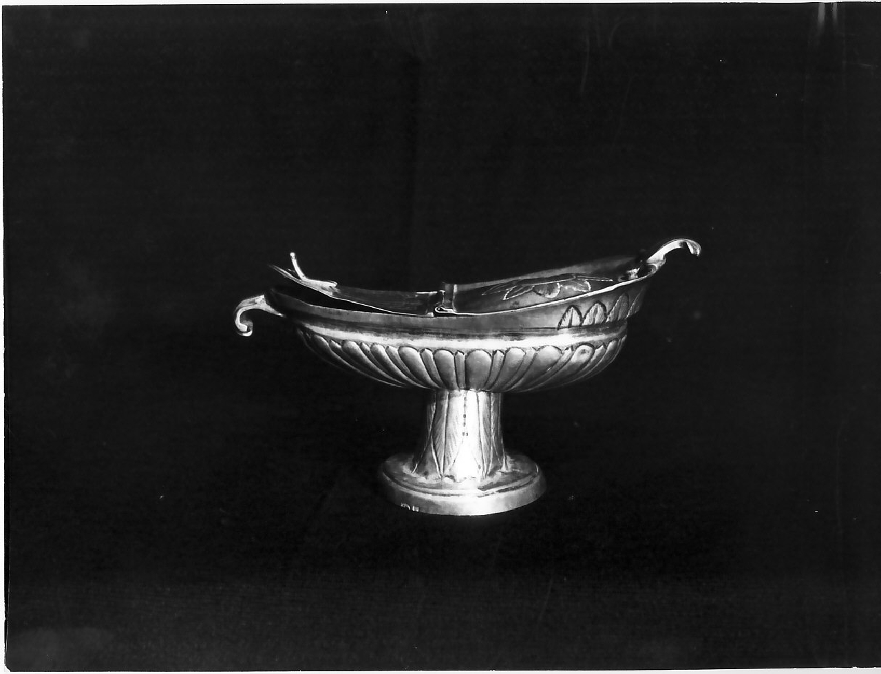 navicella portaincenso, opera isolata - bottega Italia meridionale (sec. XIX)