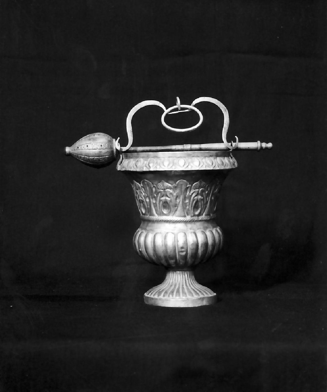 secchiello per l'acqua benedetta, opera isolata - bottega Italia meridionale (sec. XIX)