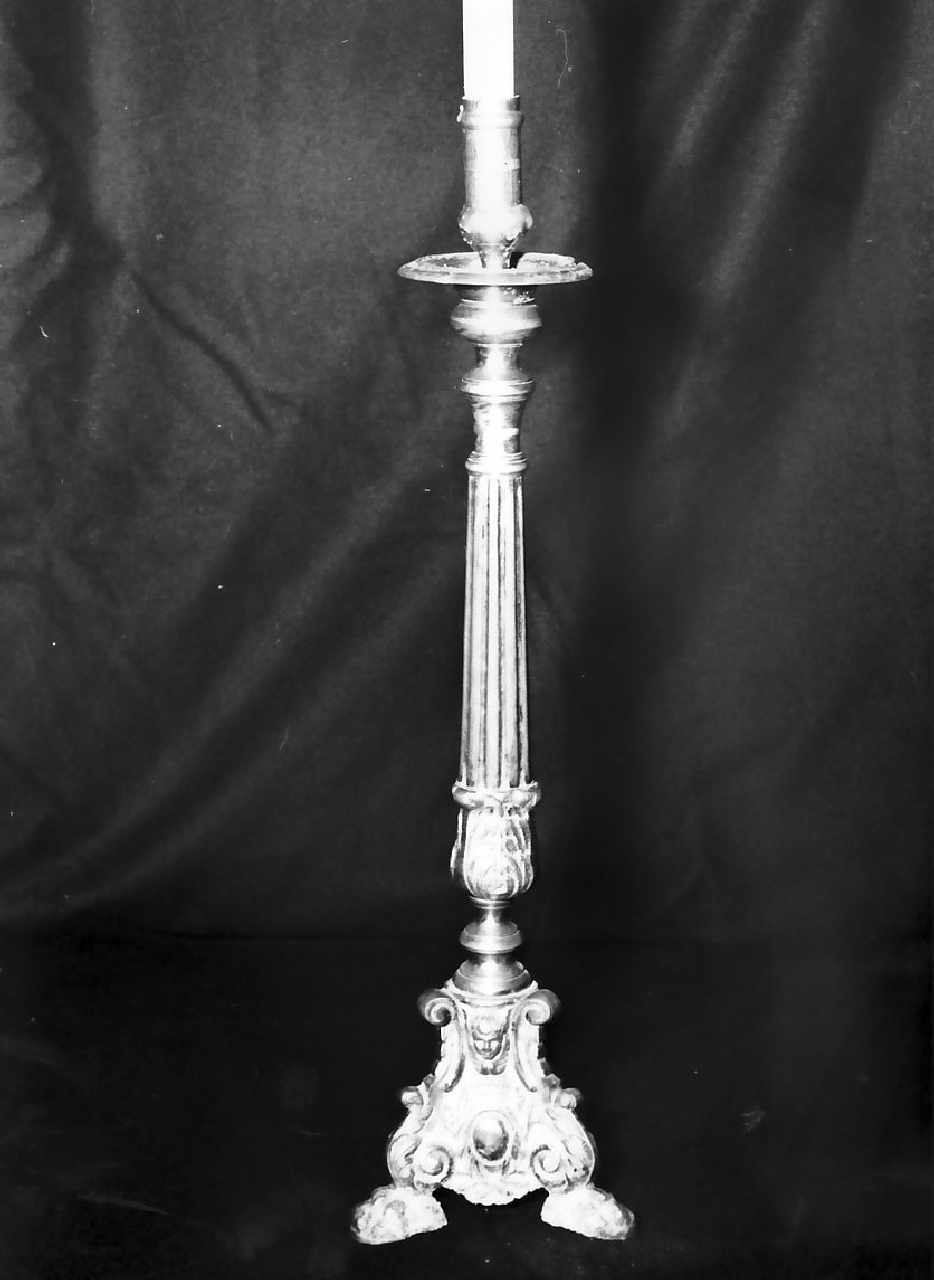 candelabro, serie - bottega Italia meridionale (sec. XX)