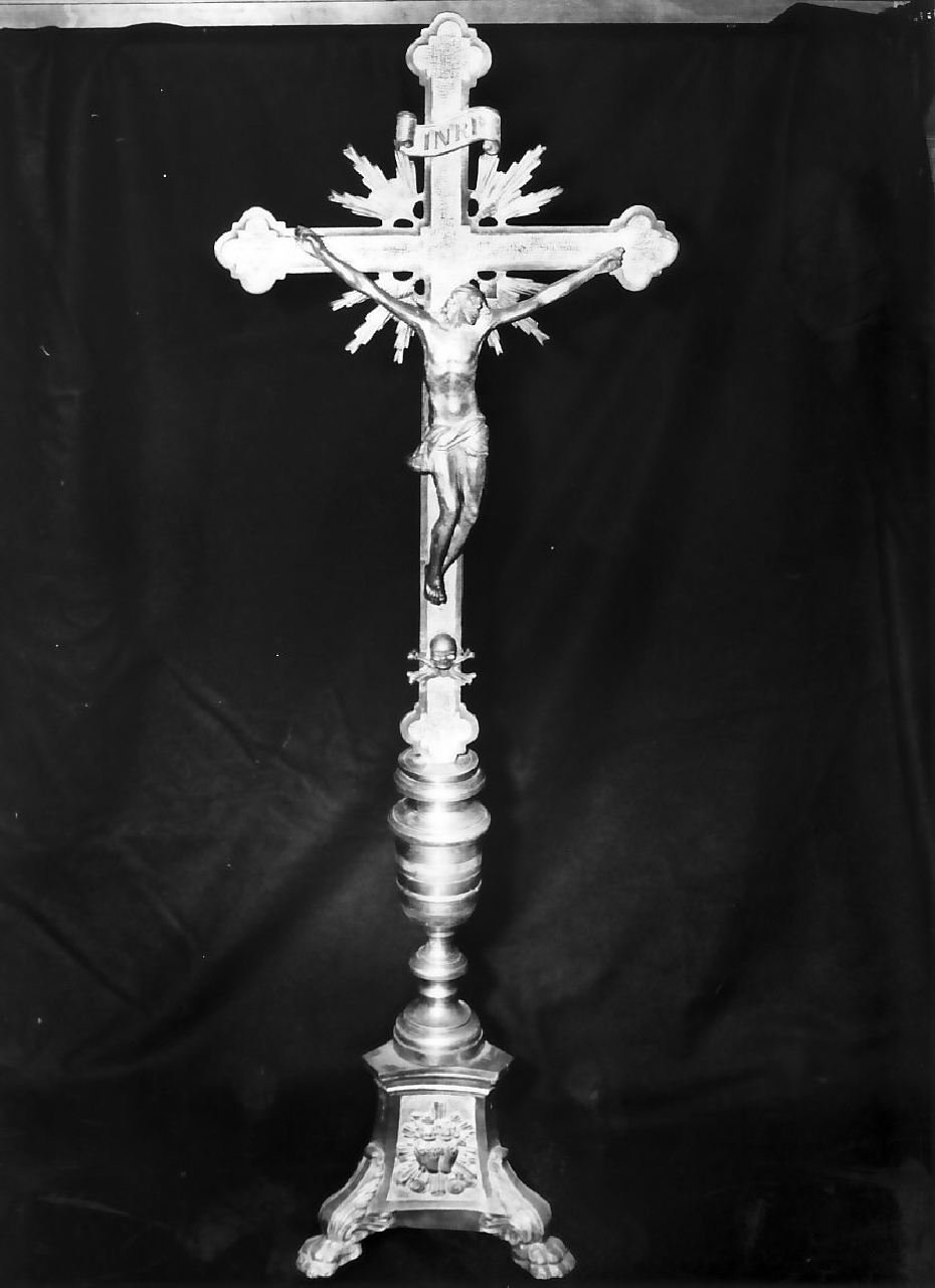 crocifisso, opera isolata - bottega Italia meridionale (sec. XIX)