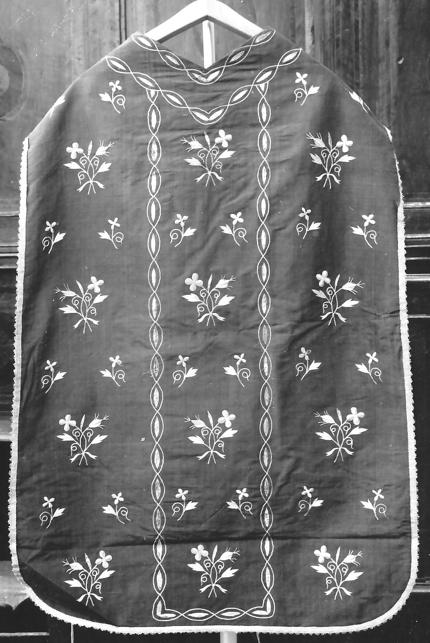 paramento liturgico, serie - manifattura calabrese (sec. XIX)