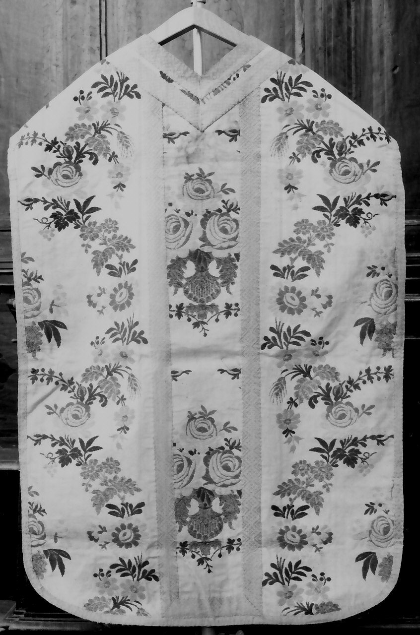 paramento liturgico, serie - manifattura calabrese (sec. XIX)