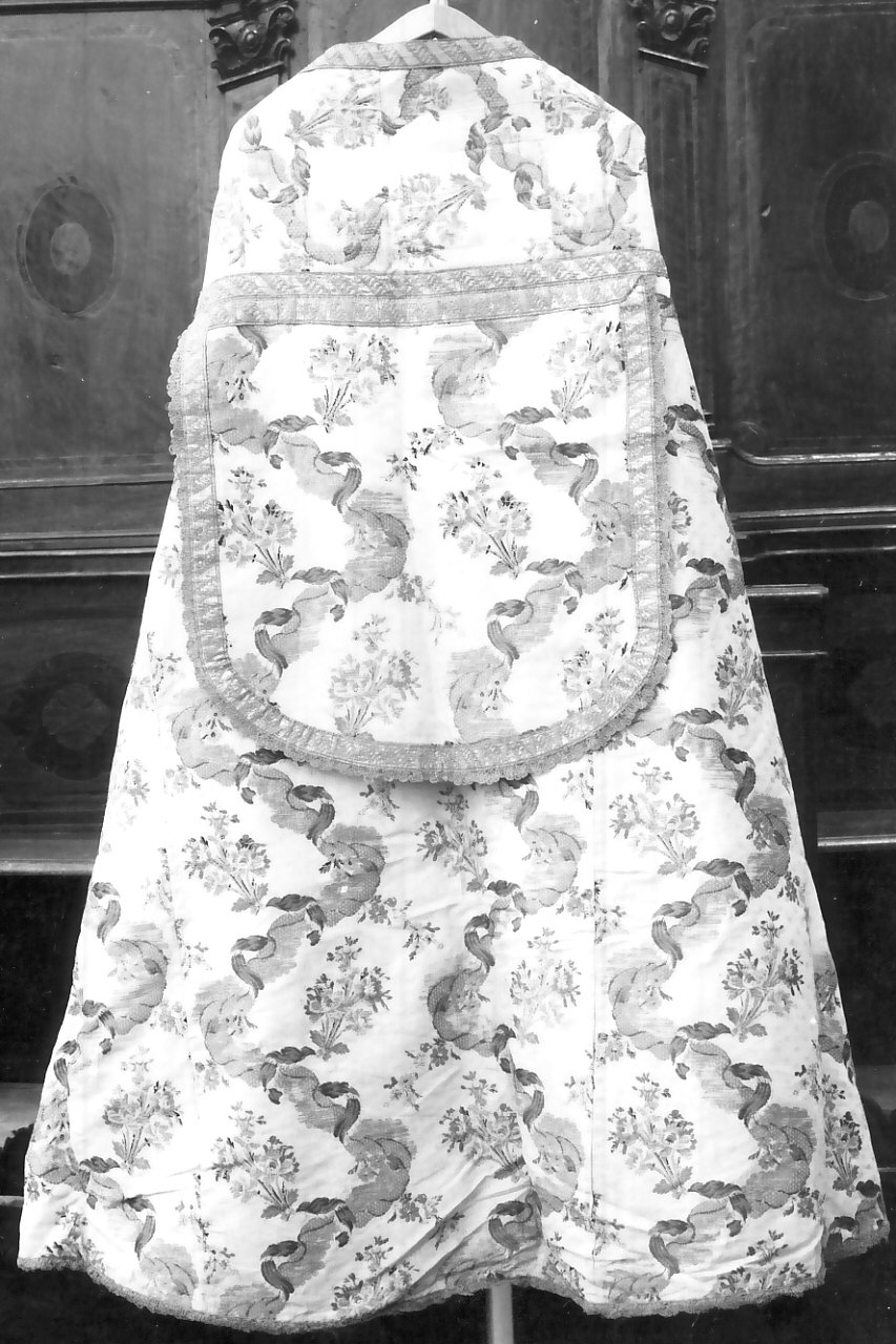 piviale, opera isolata - manifattura calabrese (sec. XIX)