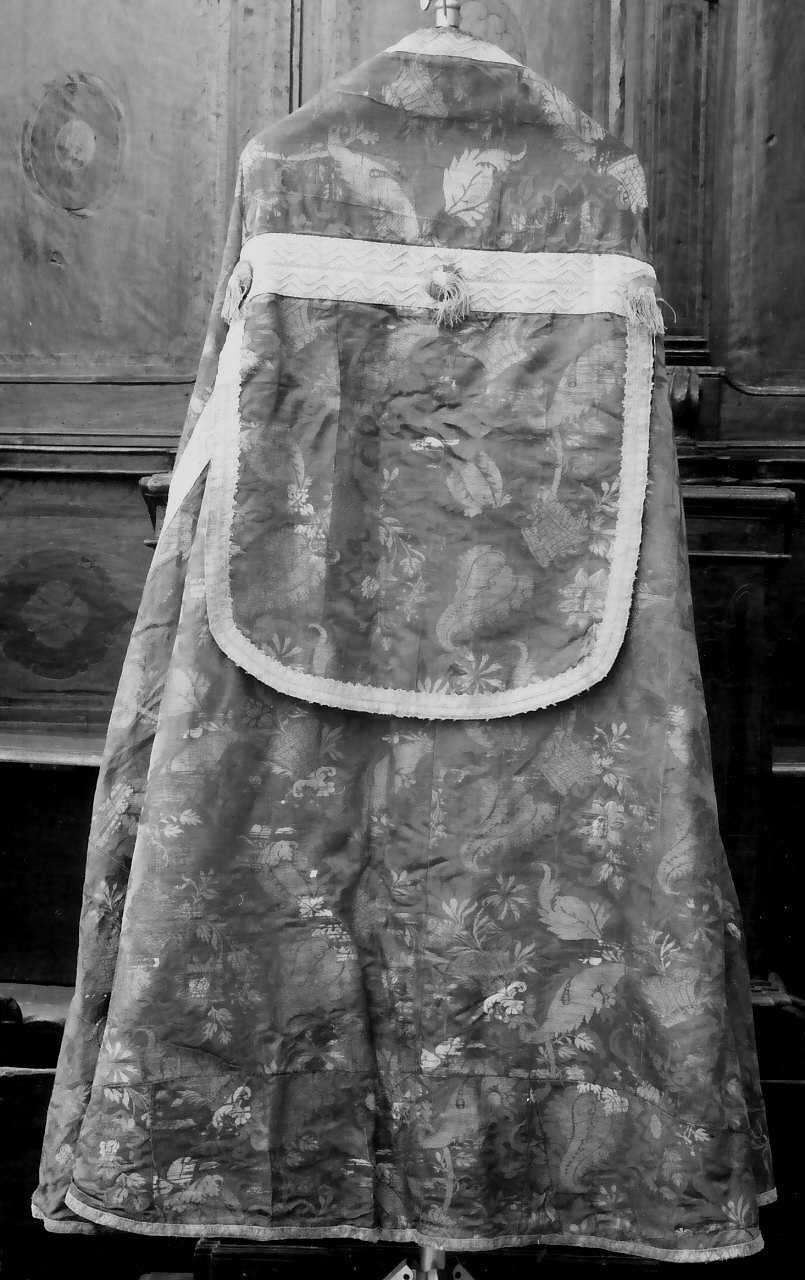 piviale, opera isolata - manifattura calabrese (sec. XVIII)