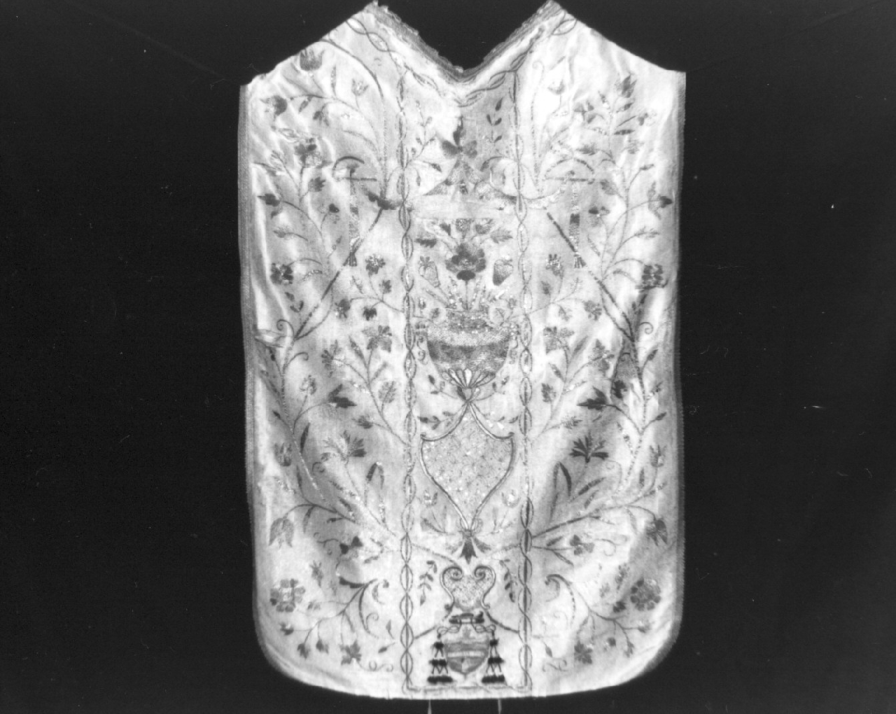 paramento liturgico, insieme - manifattura calabrese (fine/inizio secc. XVIII/ XIX)