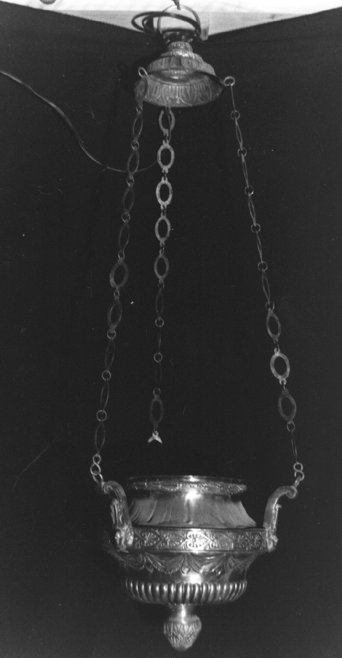 lampada pensile, opera isolata - bottega Italia meridionale (sec. XVIII)