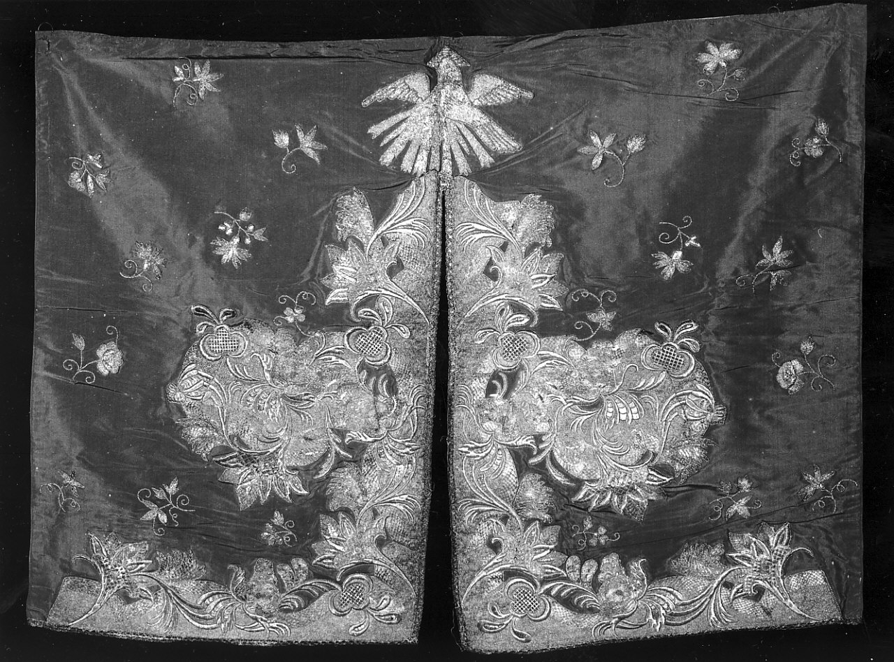 conopeo di tabernacolo, opera isolata - manifattura napoletana (seconda metà sec. XVIII)