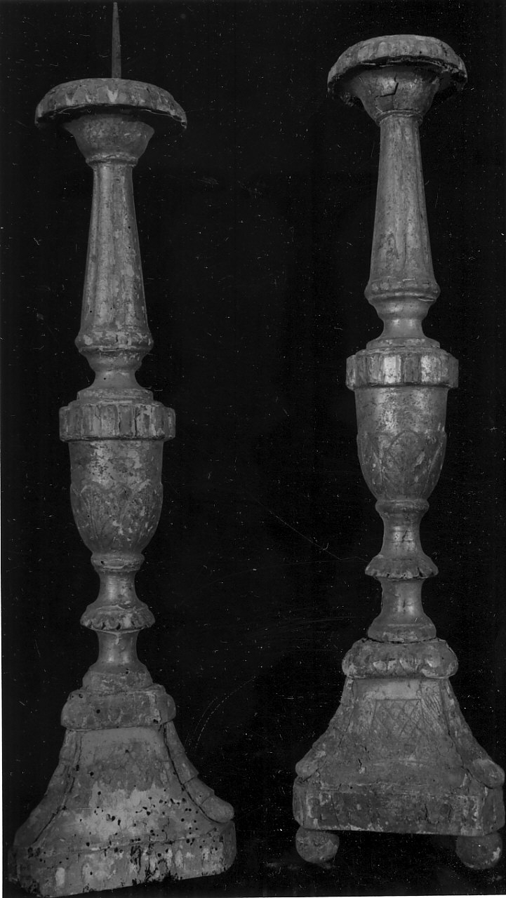 candeliere, serie - bottega Italia meridionale (sec. XIX)