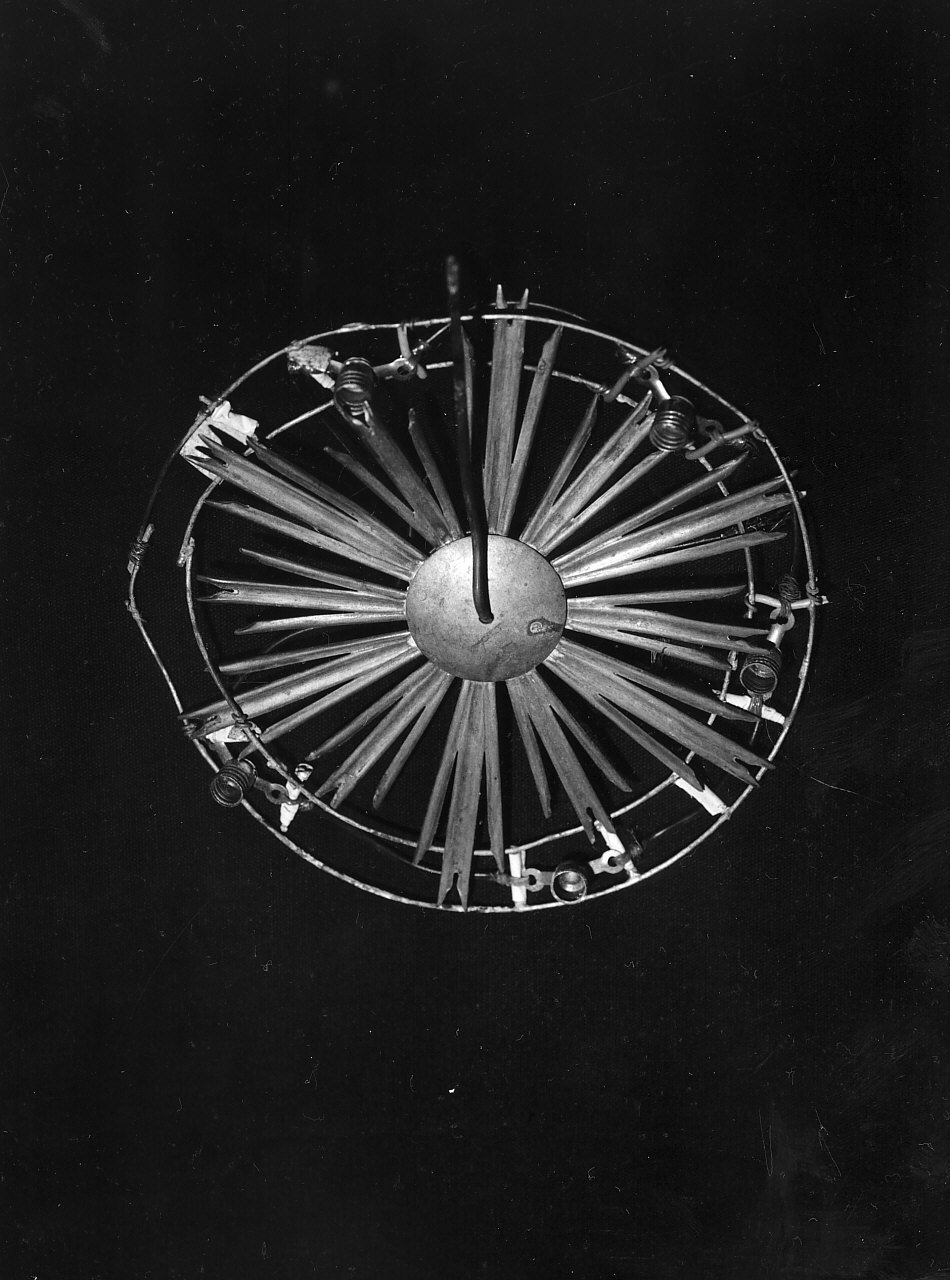 aureola di immagine sacra, opera isolata - bottega italiana (inizio sec. XX)