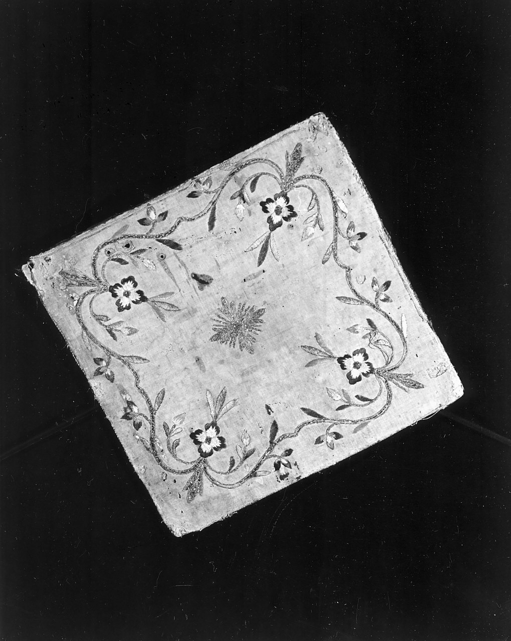 borsa del corporale, opera isolata - manifattura calabrese (fine/inizio secc. XVIII/ XIX)