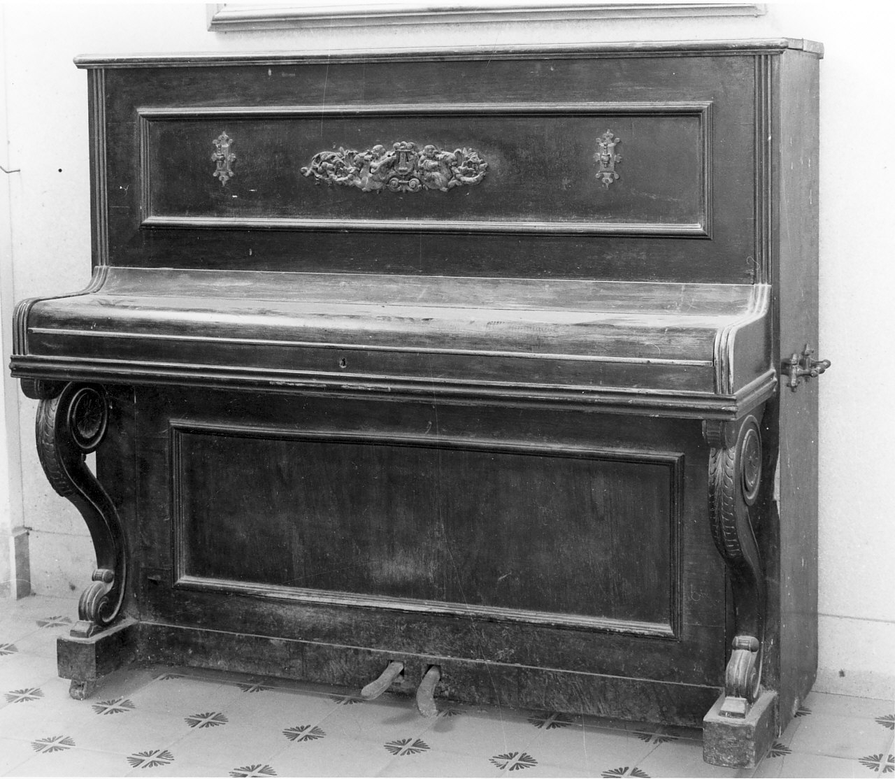 pianoforte - bottega Italia meridionale (fine/inizio secc. XIX/ XX)