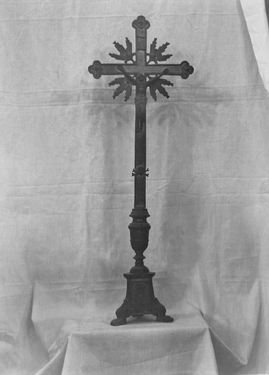 croce d'altare, opera isolata - bottega calabrese (sec. XIX)
