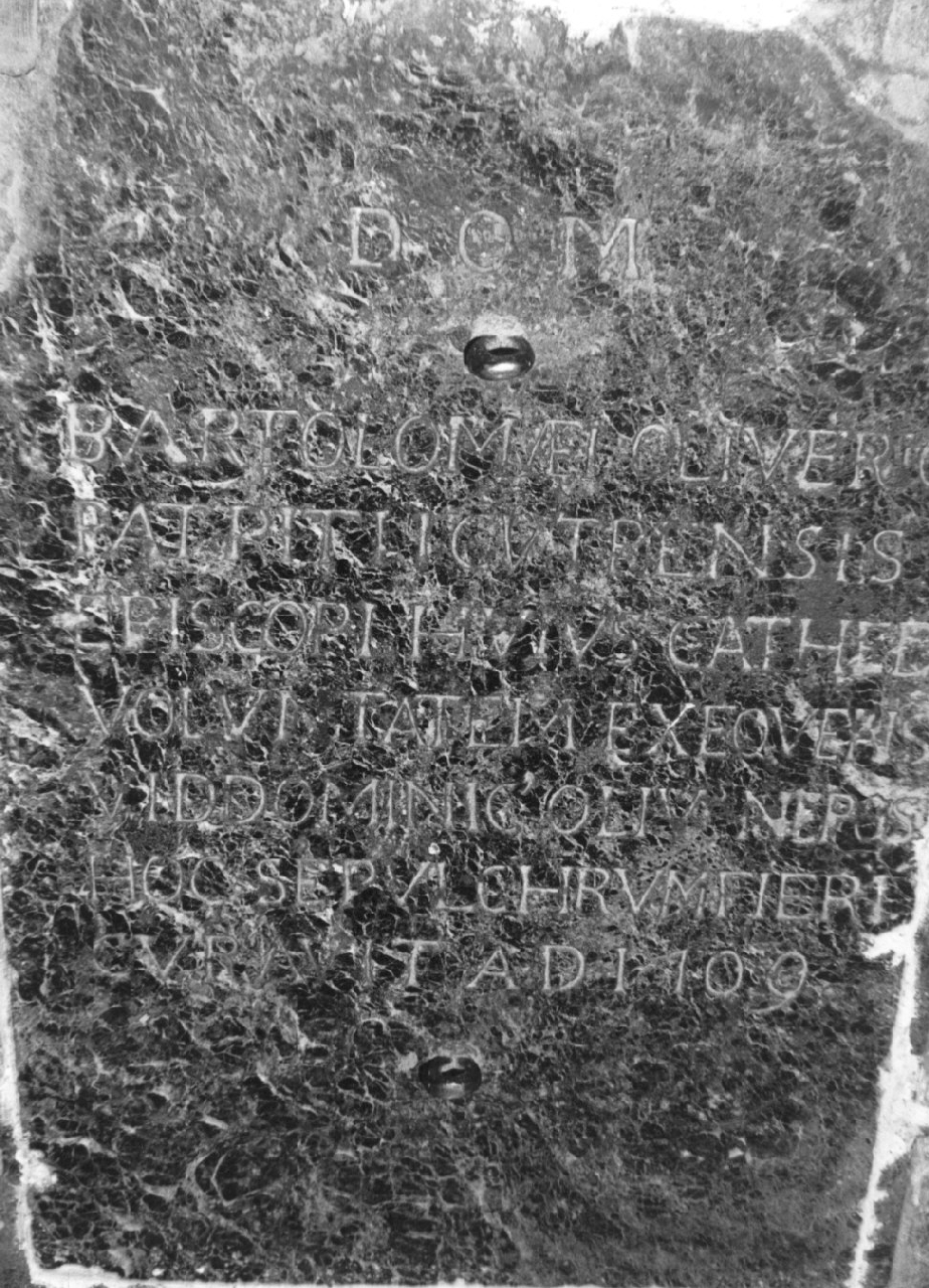 lastra tombale, opera isolata - bottega Italia meridionale (sec. XVIII)