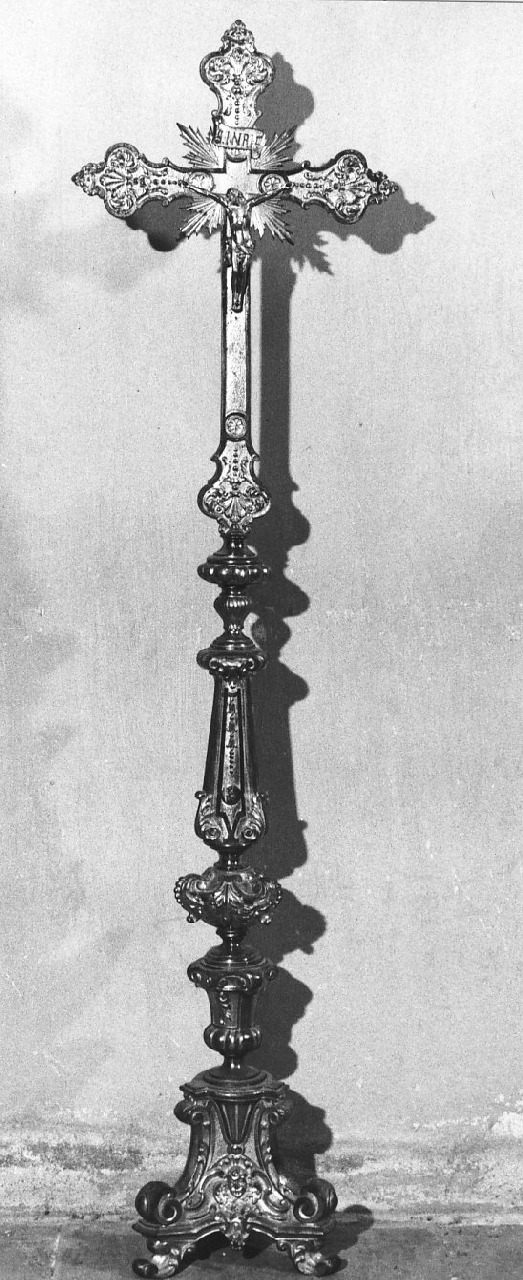croce d'altare, opera isolata - bottega Italia meridionale (sec. XIX)
