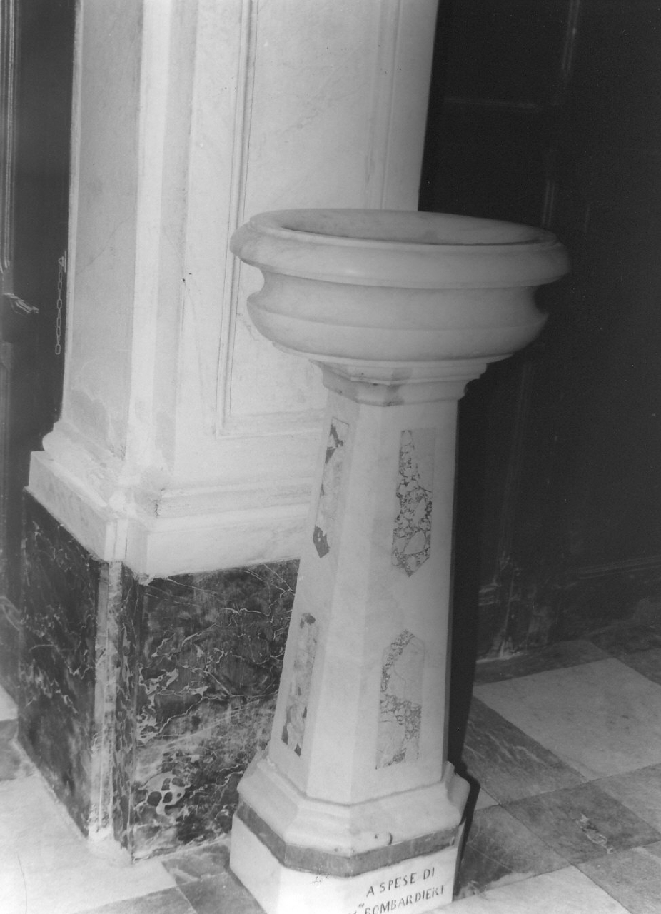 acquasantiera - a fusto, opera isolata - bottega Italia meridionale (sec. XIX)