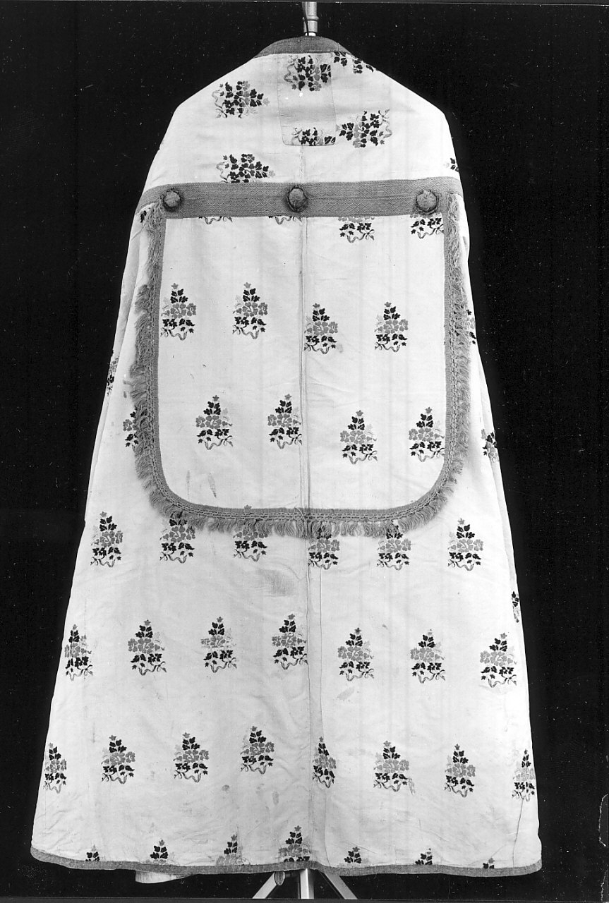 piviale, opera isolata - manifattura calabrese (sec. XIX)