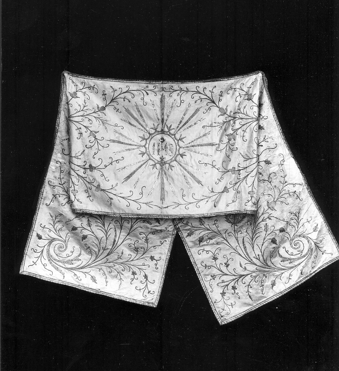 velo omerale, elemento d'insieme - manifattura calabrese (prima metà sec. XIX)